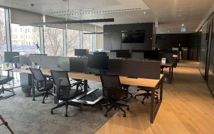 Общий вид этажа (open space)