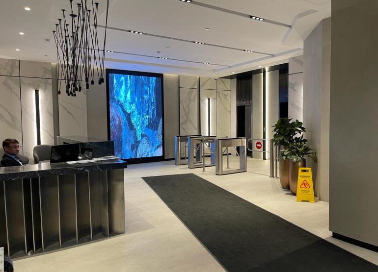 Садовая Галерея: Вид главного ресепшен здания