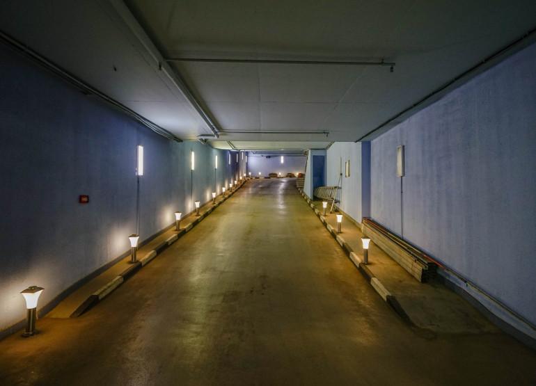 Садовая Галерея: Вид паркинга